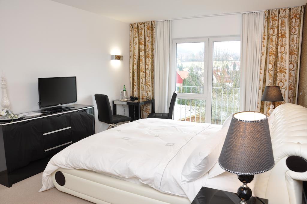 Gaestehaus Villa Casamia (Adults Only) 슈말칼덴 객실 사진